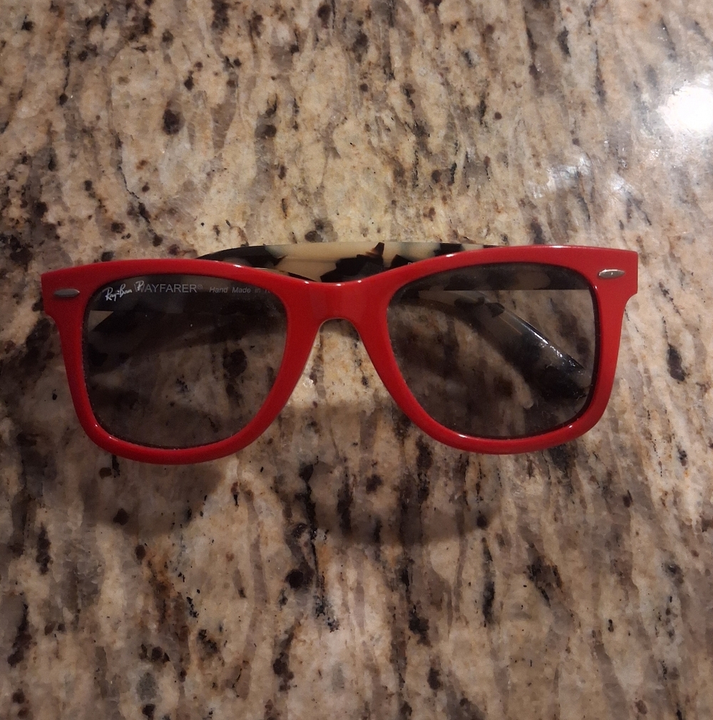 Ray-Ban Red Wayfarer Sunglasses with Tortoiseshell Temples RAY-BAN WAYFARER POP